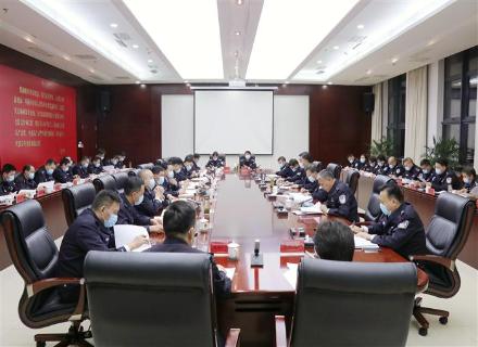 市局党委召开市局党委（扩大）会议学习贯彻党的二十大精神  忠实履职踔厉奋发为创造现代化美好淮南保驾护航